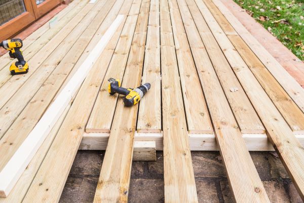Cost of Damaged Deck Boards Repair in Northville